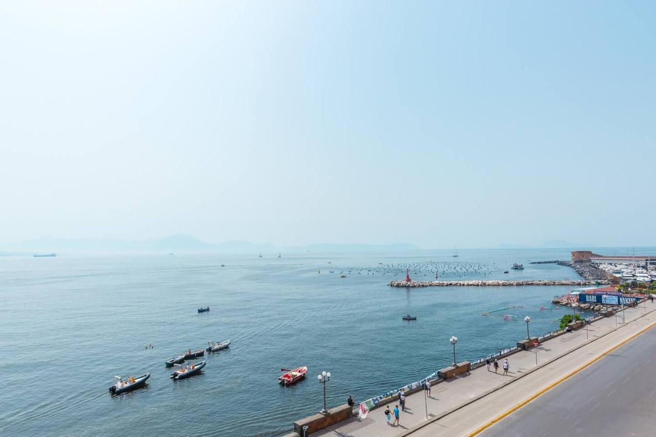 Santa Lucia Sea View Villa เนเปิลส์ ภายนอก รูปภาพ