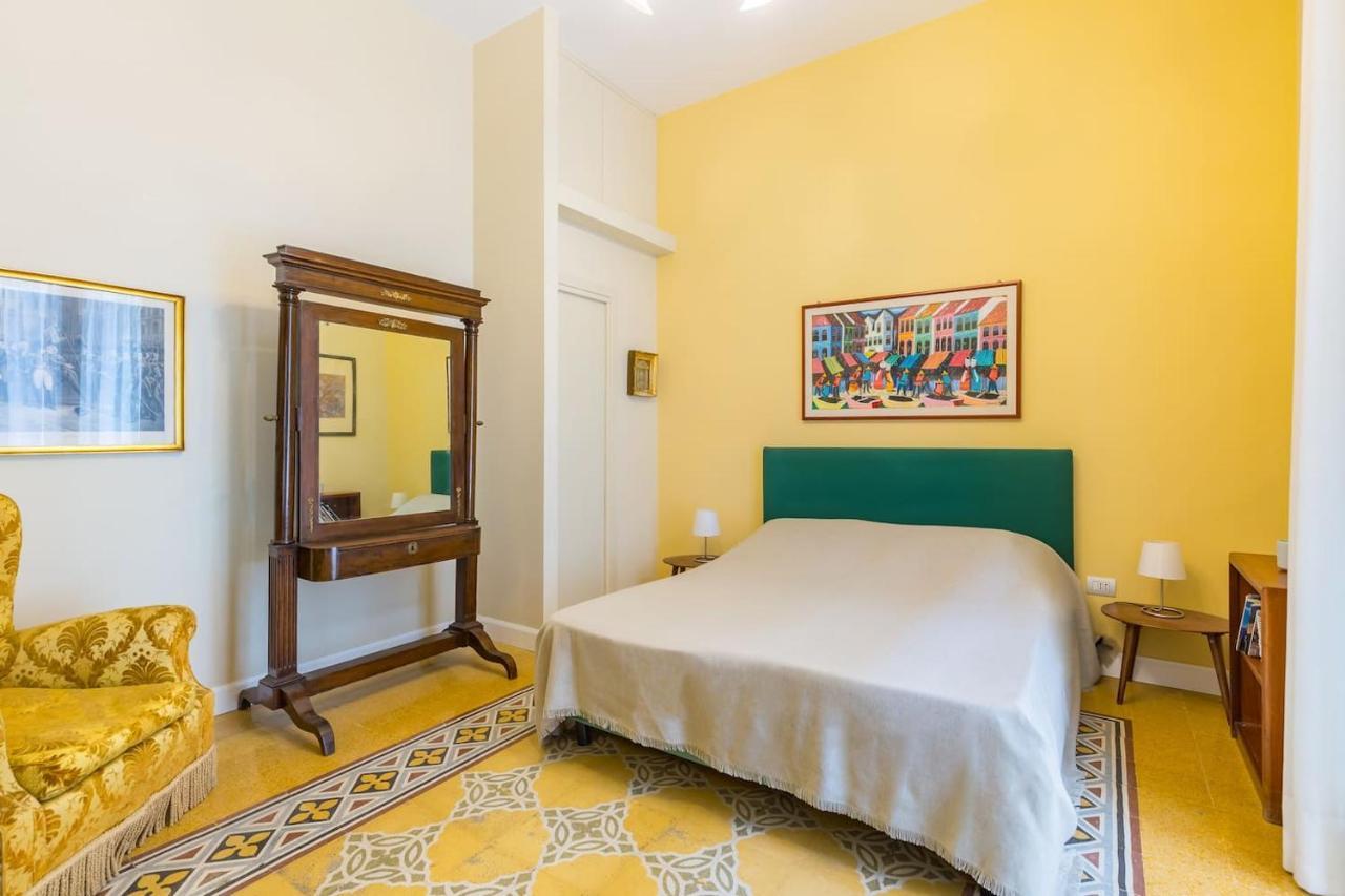 Santa Lucia Sea View Villa เนเปิลส์ ภายนอก รูปภาพ