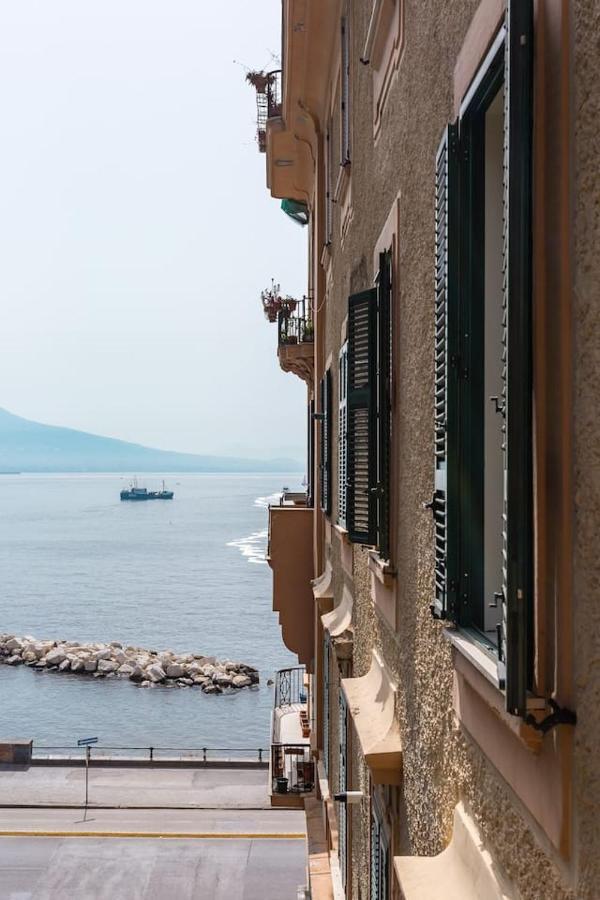 Santa Lucia Sea View Villa เนเปิลส์ ภายนอก รูปภาพ